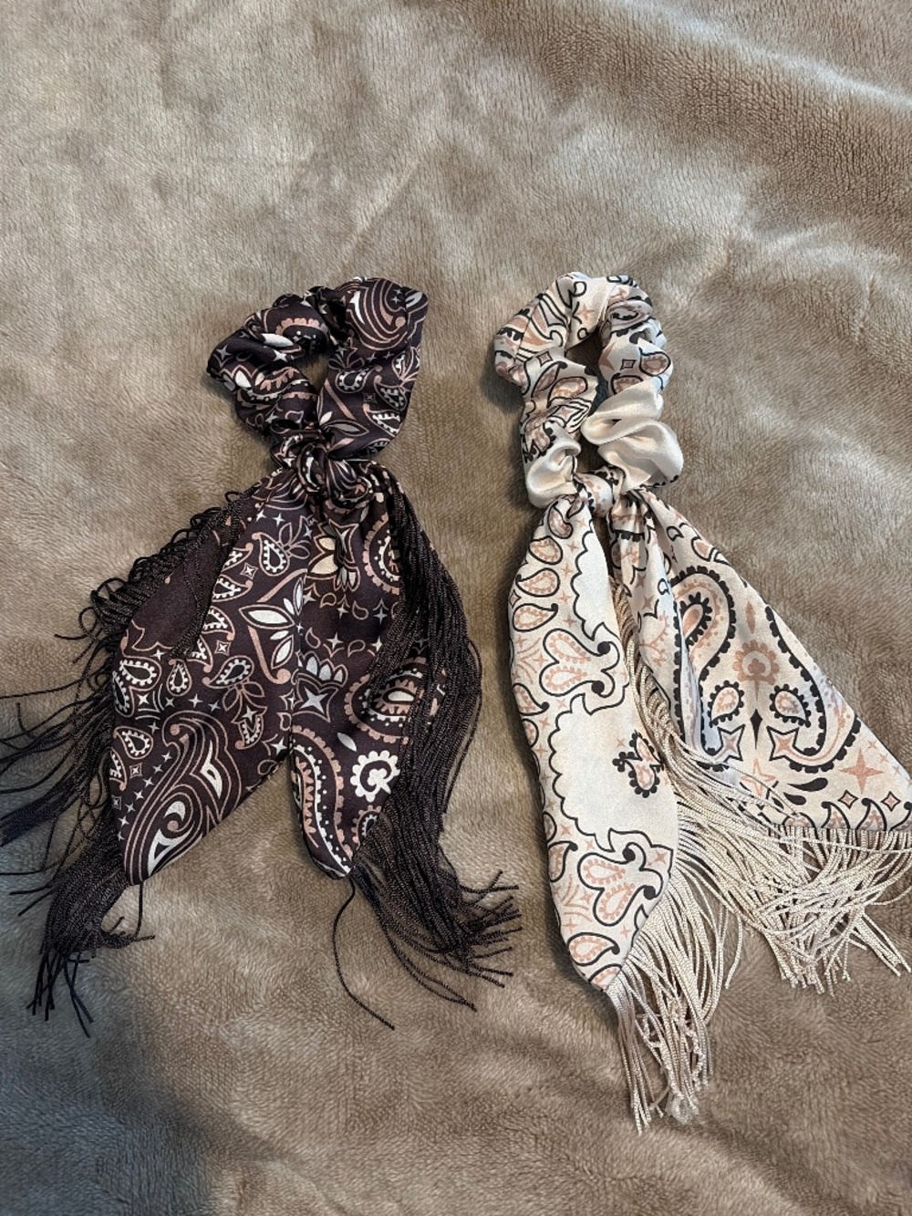 Idyllwind scrunchies